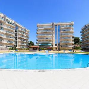 Apartamento Uhc Larimar Family Complex, Salou